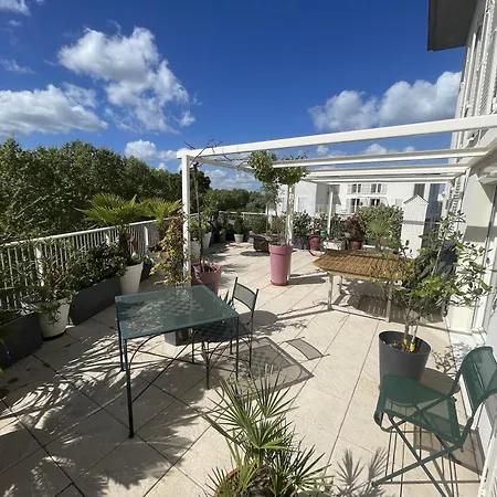 Chambre D'hote Bords De Garonne Couette-café *